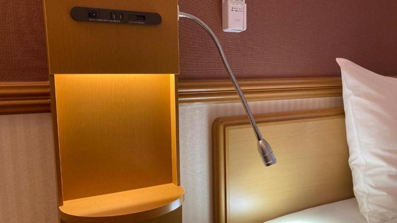 Toyoko Inn Osaka Honmachi No1 Экстерьер фото